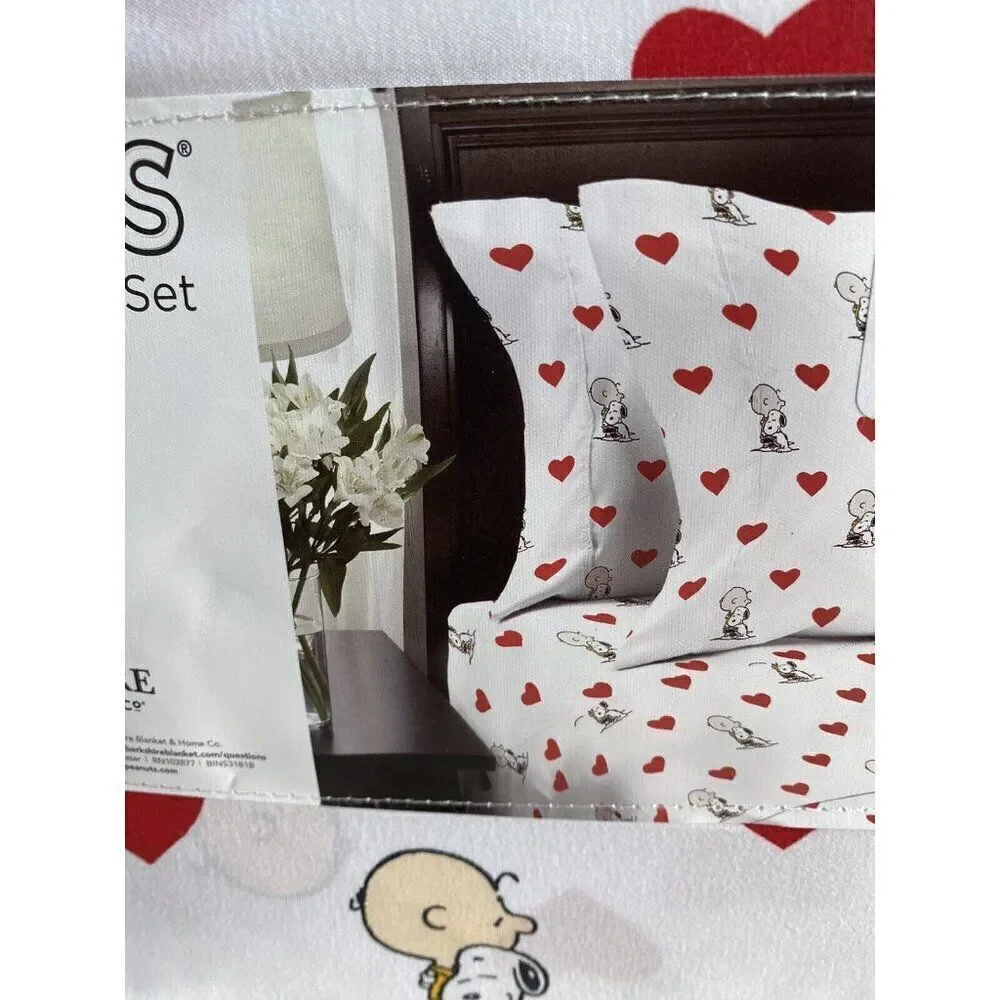 Peanuts Snoopy Charlie Brown‎ Red Hearts Valentines Day QUEEN Size Sheet Set NEW